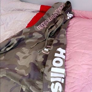 Hollister California Hoodie, Camo & Pink